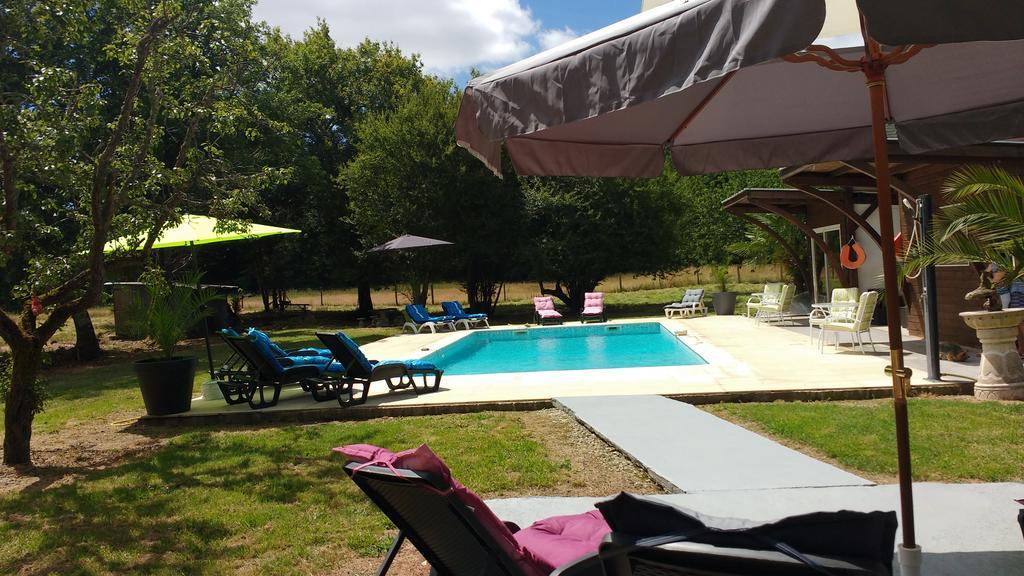 Les Gites De Castera Aire-sur-lʼAdour Εξωτερικό φωτογραφία