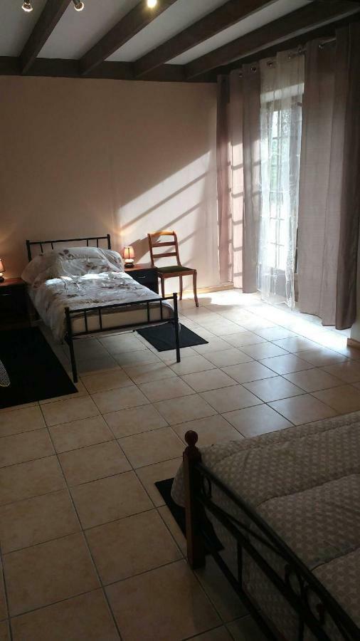 Les Gites De Castera Aire-sur-lʼAdour Εξωτερικό φωτογραφία